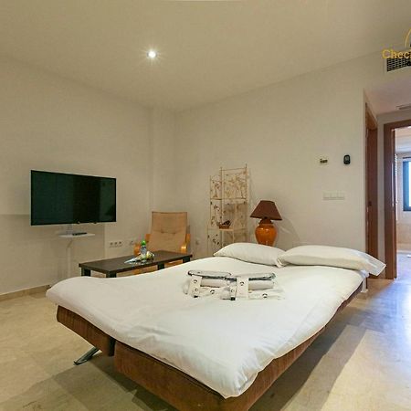 Apartamento Miramar เอสเตโปนา ภายนอก รูปภาพ